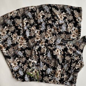 Y2K black floral sleeveless dress